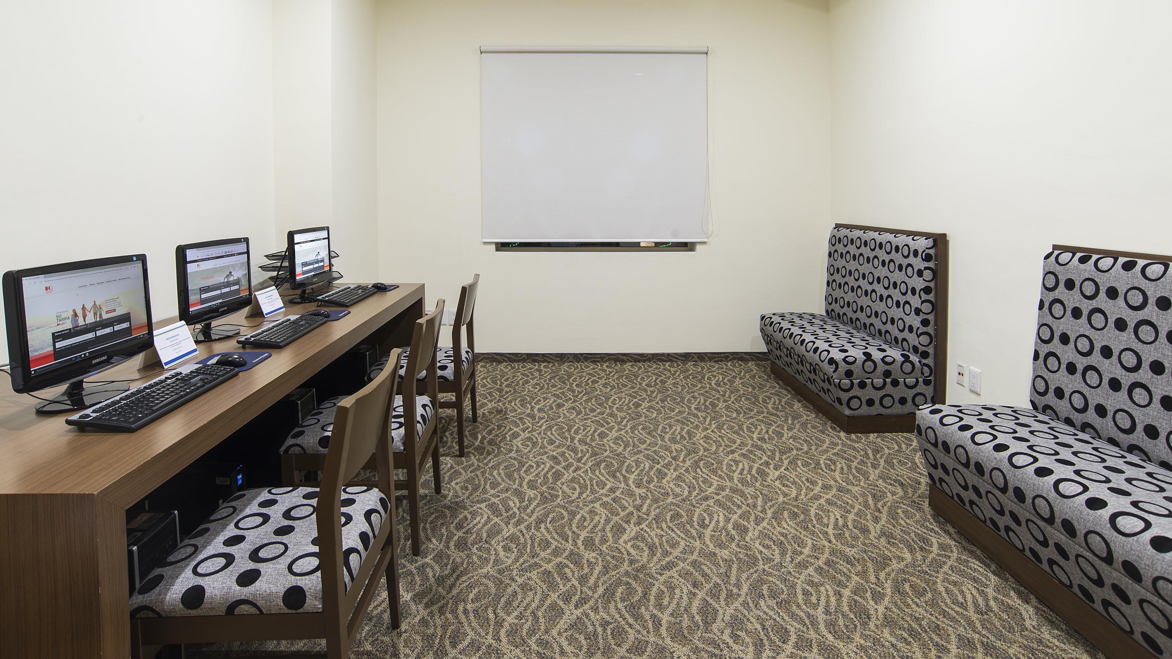 Holiday Inn Guadalajara Patria-Universidad By Ihg Zapopan Εξωτερικό φωτογραφία