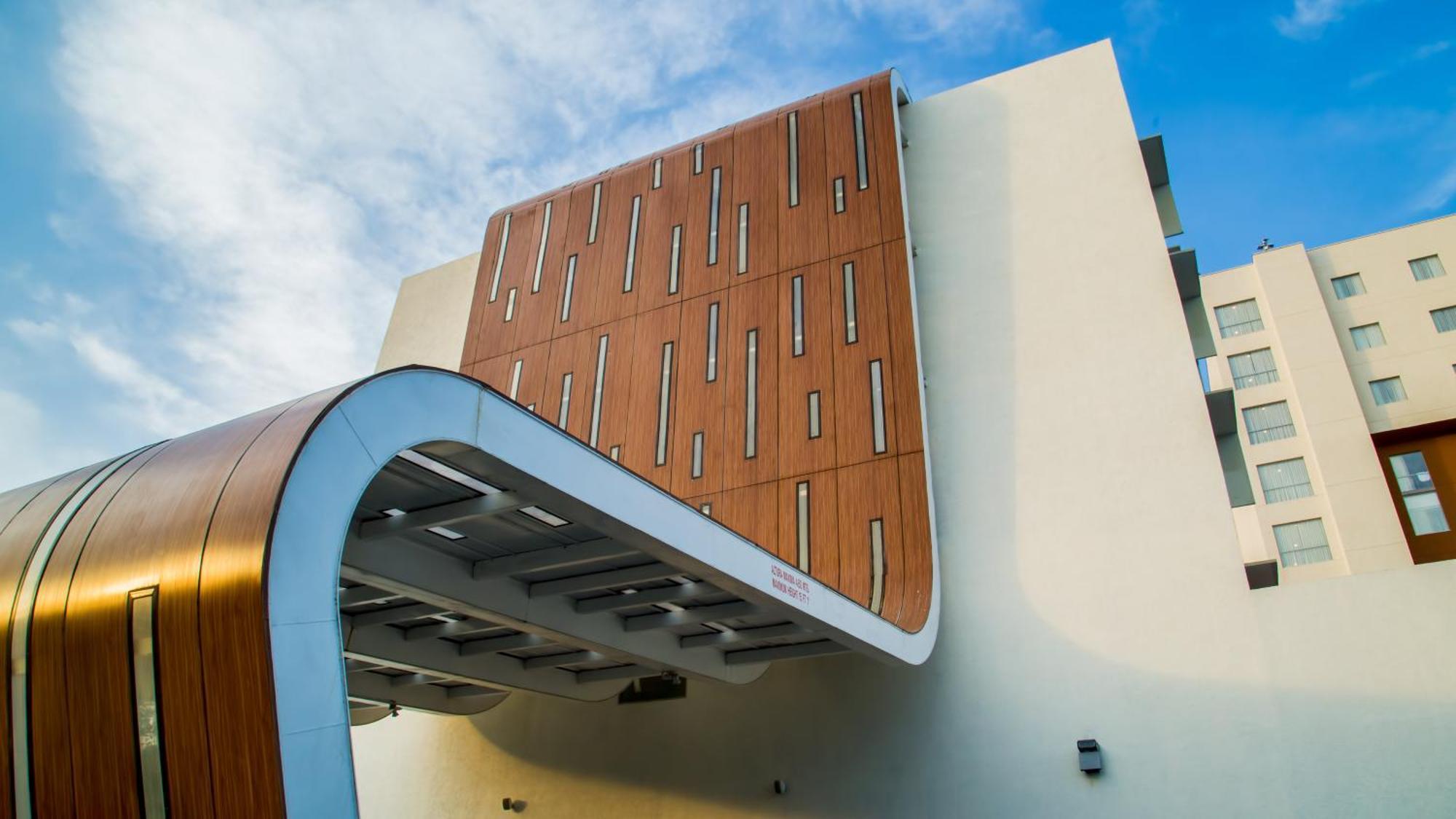 Holiday Inn Guadalajara Patria-Universidad By Ihg Zapopan Εξωτερικό φωτογραφία